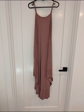 CJLA Stella Maxi dress, Small